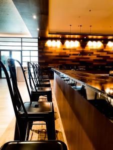 The Excelsior Hotel Las Piñas的休息区