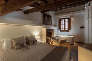 Posezení v ubytování Gigli D'Oro Suite + 37 fotografií