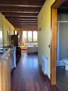 Kuchyň nebo kuchyňský kout v ubytování Apartamentos Monterodiles