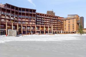 Το κτήριο όπου στεγάζεται  το διαμέρισμα +4 φωτογραφίες