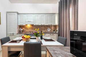 A kitchen or kitchenette at Alghermanzoni