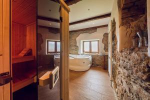 Koupelna v ubytování Apartmány Tones