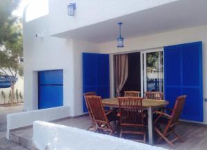Gallery image of The Blue Family House in Cabo de Palos