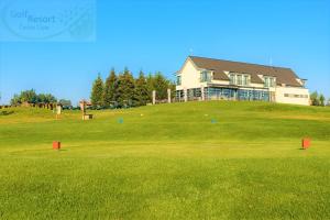 Golf pri hoteli alebo okolí