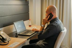 Hóspedes ficando em Novotel Curitiba Batel