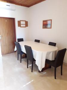 Foto dalla galleria di Apartmani Ivandić a Murter