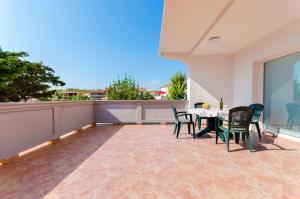 Balkón alebo terasa v ubytovaní Apartments Ruza-Rajska beach
