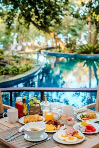 Essen im Resort oder in der Nähe