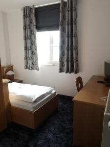 Postel nebo postele na pokoji v ubytování Landgasthof Meisel