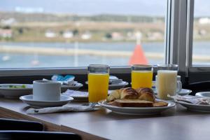 Comida no hotel ou em algum lugar perto