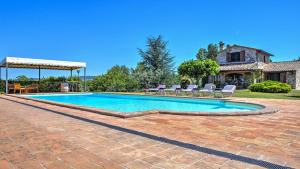 The swimming pool at or close to Casal Del Salice 10, Emma Villas