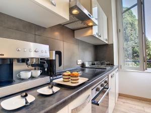 Nestor&Jeeves - COTE JARDIN - Central - Close sea