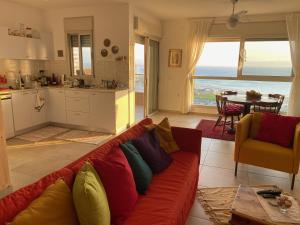 Gallery image of Acre sea view 11th floor apartment in Acre