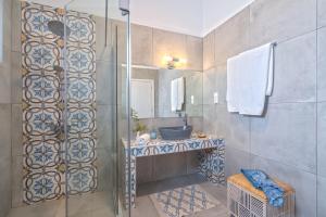 Ένα μπάνιο στο FantaSea Luxury Suite