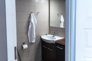 Kylpyhuone majoituspaikassa Chalets UkkoHerra 1 & 2