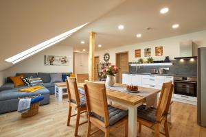 Dining area sa apartment