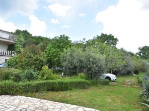 Zahrada ubytování Apartment in Labin near the Beach