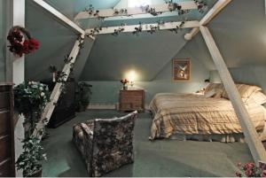 Old Northside Bed & Breakfast tesisinde bir odada yatak veya yataklar