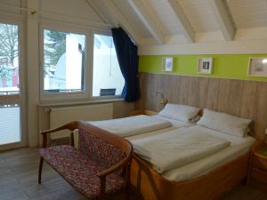 Postel nebo postele na pokoji v ubytování Gästehaus Steker