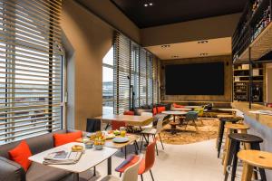 Posezení v ubytování ibis Heidelberg Hauptbahnhof