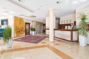 The lobby or reception area at Hotel Bella Vista