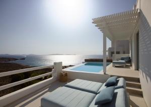 Gallery image of Epic Blue Mykonos in Houlakia