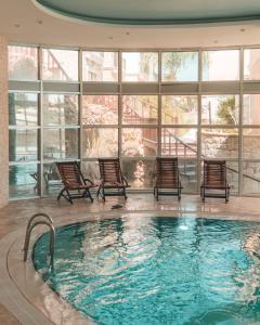 Бассейн в Cocos The Club Solto или поблизости