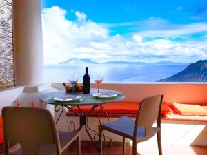 Fotografie z fotogalerie ubytování Residence Gregory Filicudi v destinaci Filicudi + 37 fotografií