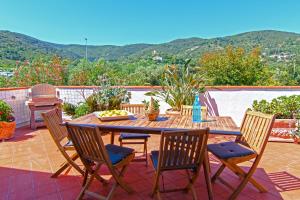 Photo de la galerie de l'établissement La Terrazza - Splendido trilocale a Lacona, à Lacona