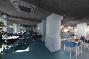 Apartamentos Jauregui的休息区