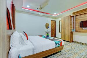 Katil atau katil-katil dalam bilik di The K11 Hotels - T Nagar