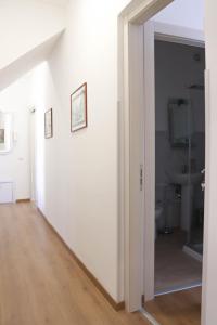 Koupelna v ubytování B&B Carlo V + 37 fotografií