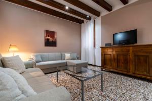 Gallery image of San Marco - 2 bedrooms with lift in Venice