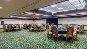 Konferenční prostory v ubytování Magnuson Grand Hotel and Conference Center Tyler