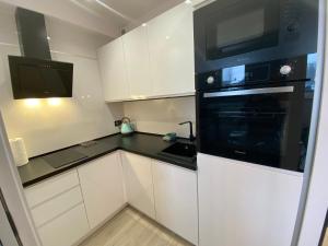Kuchyňa alebo kuchynka v ubytovaní Apartament MORENA