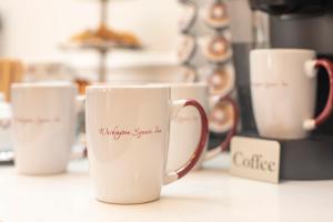 Kemudahan buat kopi dan teh di Washington Square Inn