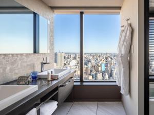 Ett badrum på Mitsui Garden Hotel Nagoya Premier