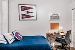 UPenn Stylish Studio Apt, University City by A.C.T.