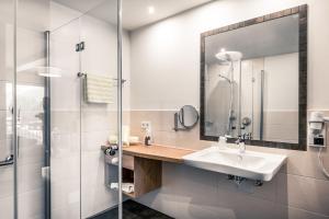 Bilik mandi di Hotel Föhrenhof