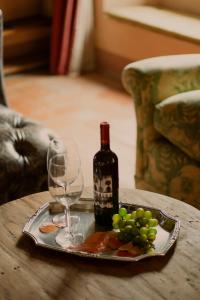 Nápoje v ubytování La Striscia Wine Resort