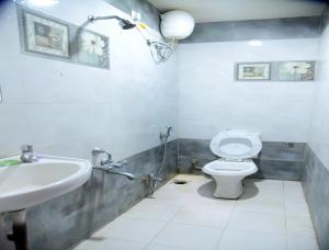 Koupelna v ubytování Hotel Parag