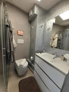 A bathroom at La Coquille