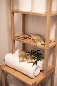 Bunk bed o mga bunk bed sa kuwarto sa Green Loft Apartament