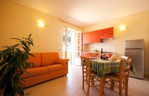 Kuchyň nebo kuchyňský kout v ubytování Appartamenti - Villa Mare + 37 fotografií