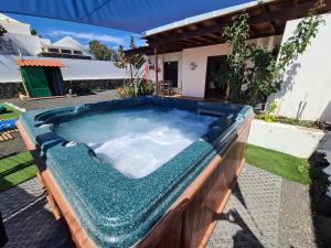 Zdjęcie z galerii obiektu Villa Luxury Playa Blanca w mieście Playa Blanca