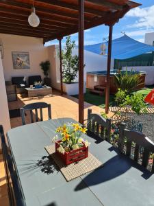 Zdjęcie z galerii obiektu Villa Luxury Playa Blanca w mieście Playa Blanca