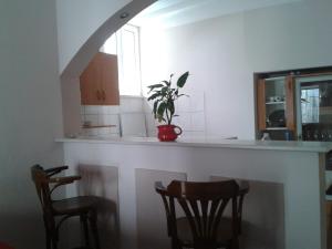 Kuchyňa alebo kuchynka v ubytovaní Old Harbour City Center Apartment