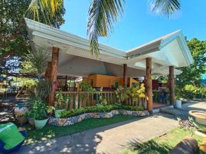 Zahrada ubytování RedDoorz Near Gaisano Grand Cordova