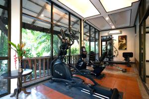 Fitness centrum a/nebo fitness zařízení v ubytování Ayara Villas - SHA Extra Plus