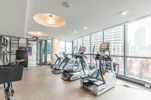 Fitnesscentret og/eller fitnessfaciliteterne på GLOBALSTAY Magnificent Condos in DT